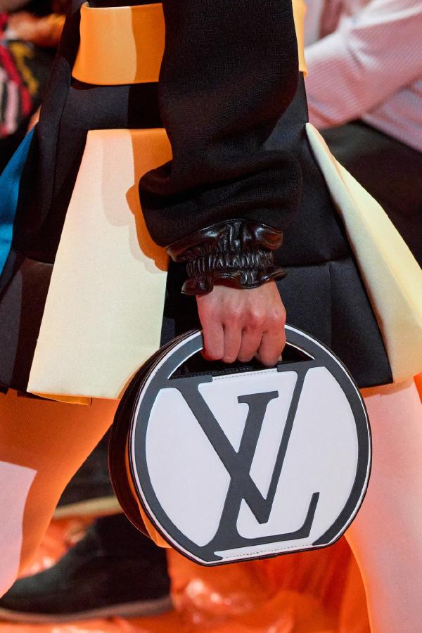 Сумки Louis Vuitton весна-лето 2024 - фото 30