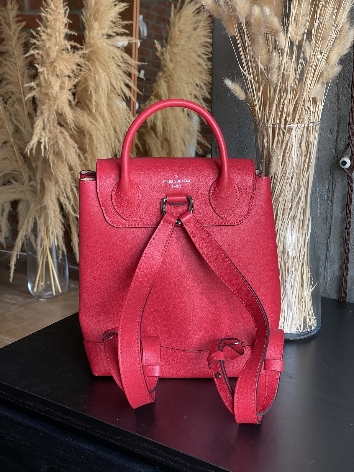 Рюкзак Louis Vuitton Lockme красного цвета