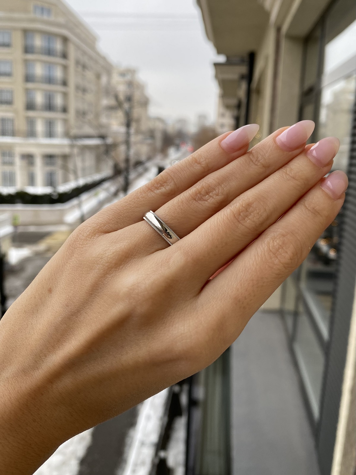 Обручальное кольцо Tiffany Milgrain